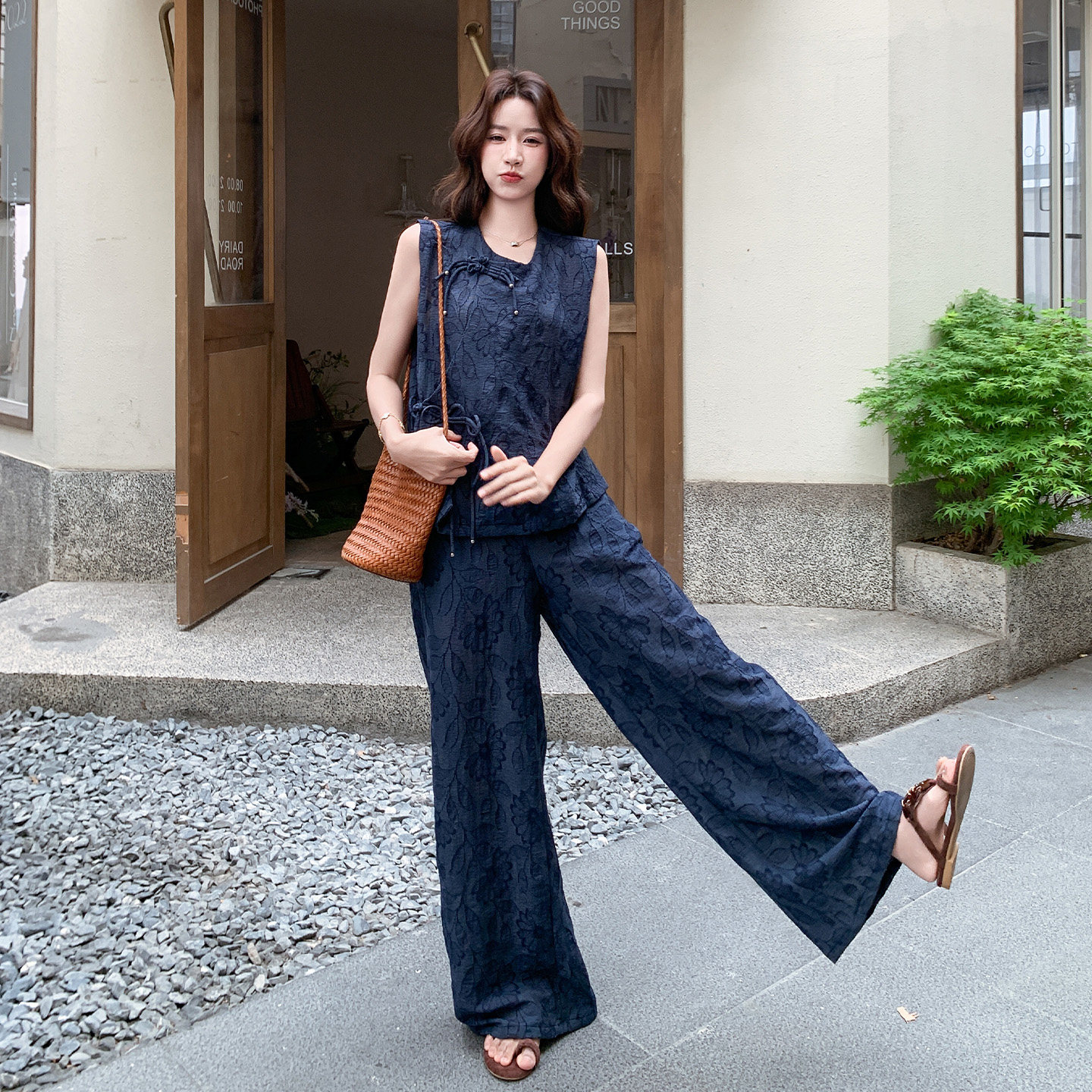 新中式盐系高级感套装女2026新款国风提花马甲高腰阔腿裤两件夏