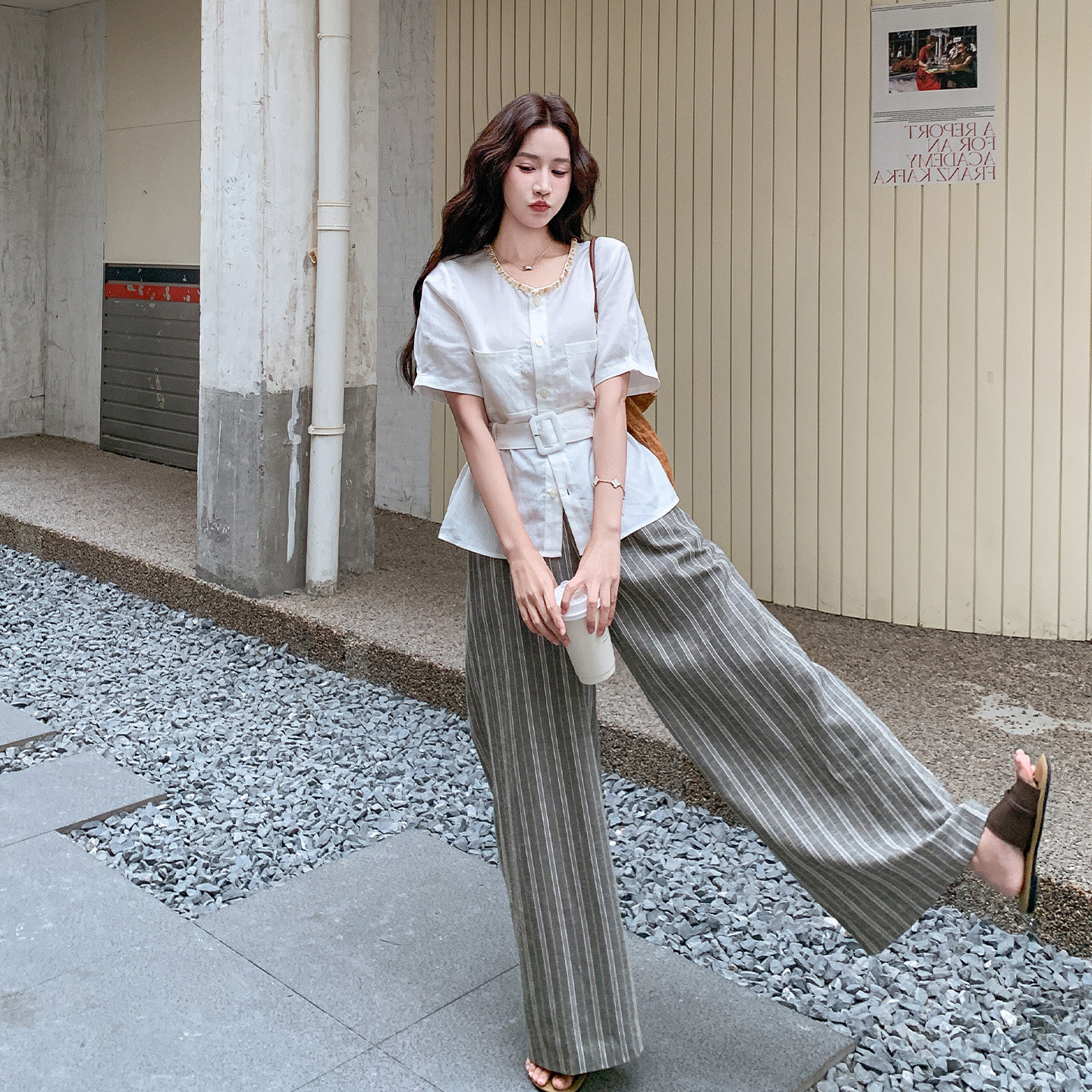 韩版设计感御姐风套装女2026夏新款气质收腰上衣条纹阔腿裤两件套