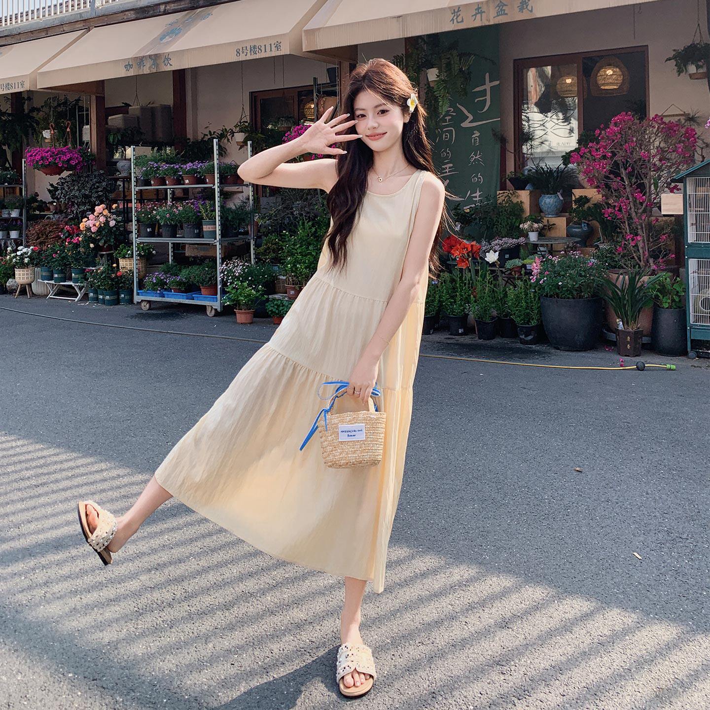 森系穿搭温柔风蕾丝罩衫连衣裙套装女2026夏新款简约背心裙两件套