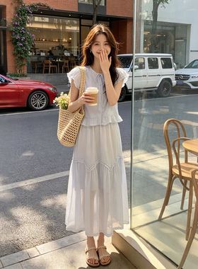 浅蓝色法式清纯系少女感套装2026夏新款可爱花边上衣半身裙两件套