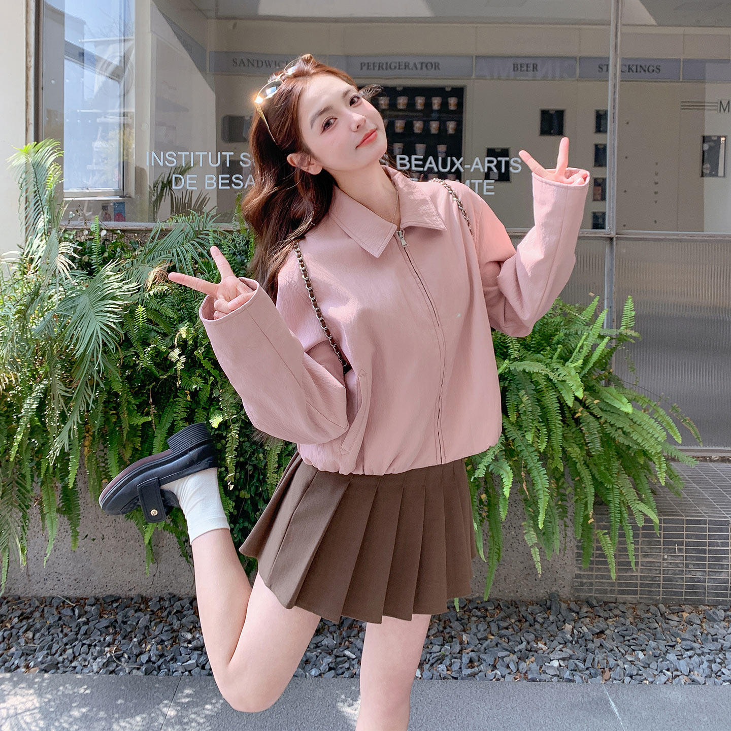 粉色2026超火减龄高级感PU皮外套女春季新款休闲撞色翻领通勤夹克