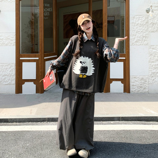 灰色别致设计感学院风套装裙春2026新款马甲格子衬衫阔腿裤三件套