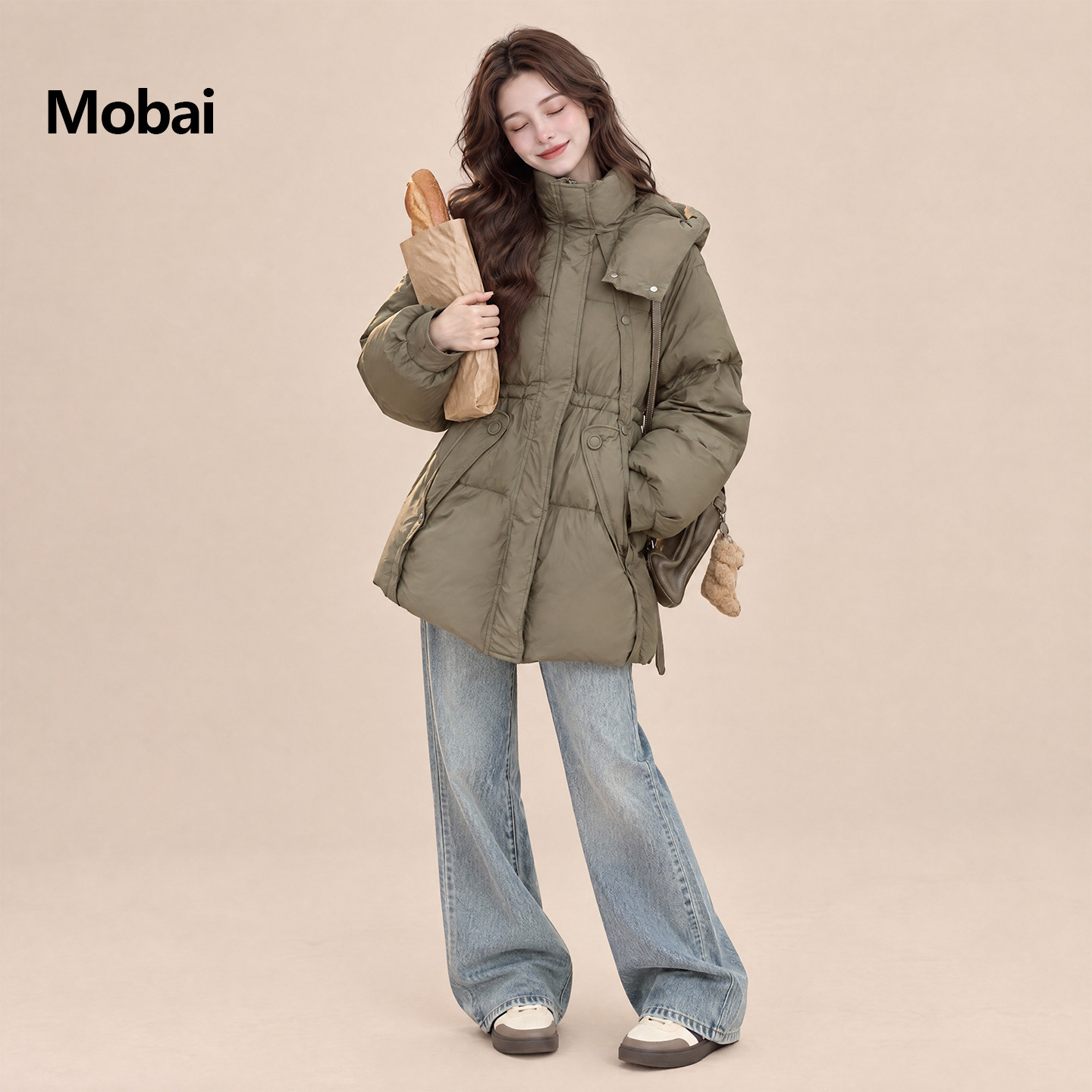军绿色连帽中长小个子羽绒服女