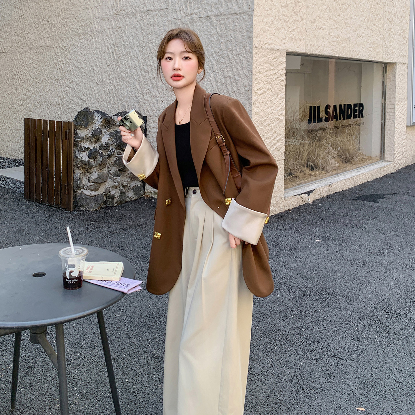 咖色复古老钱风V领西装外套女2026春新款韩系高级感气质通勤西服