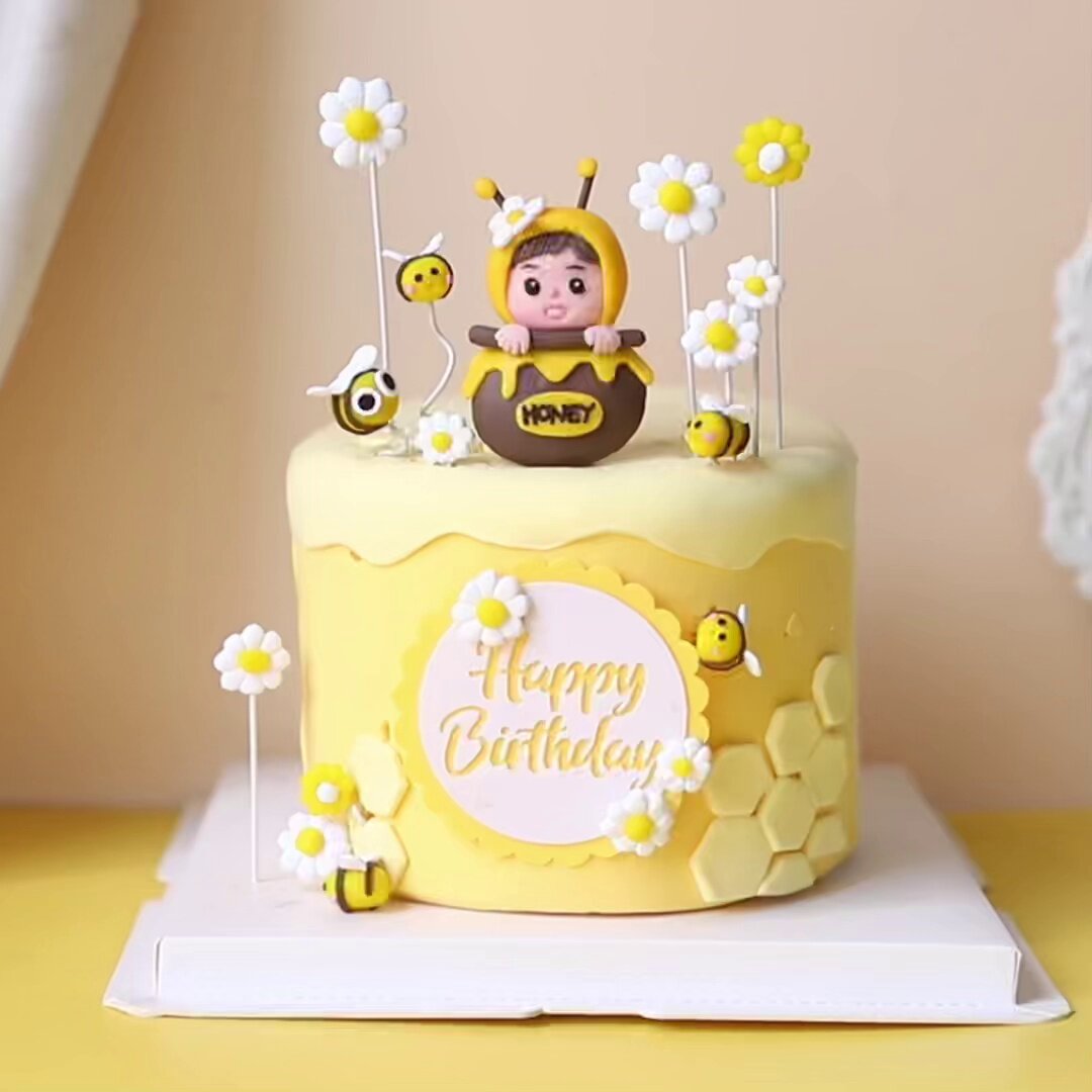 软陶小蜜蜂生日蛋糕装饰摆件插件