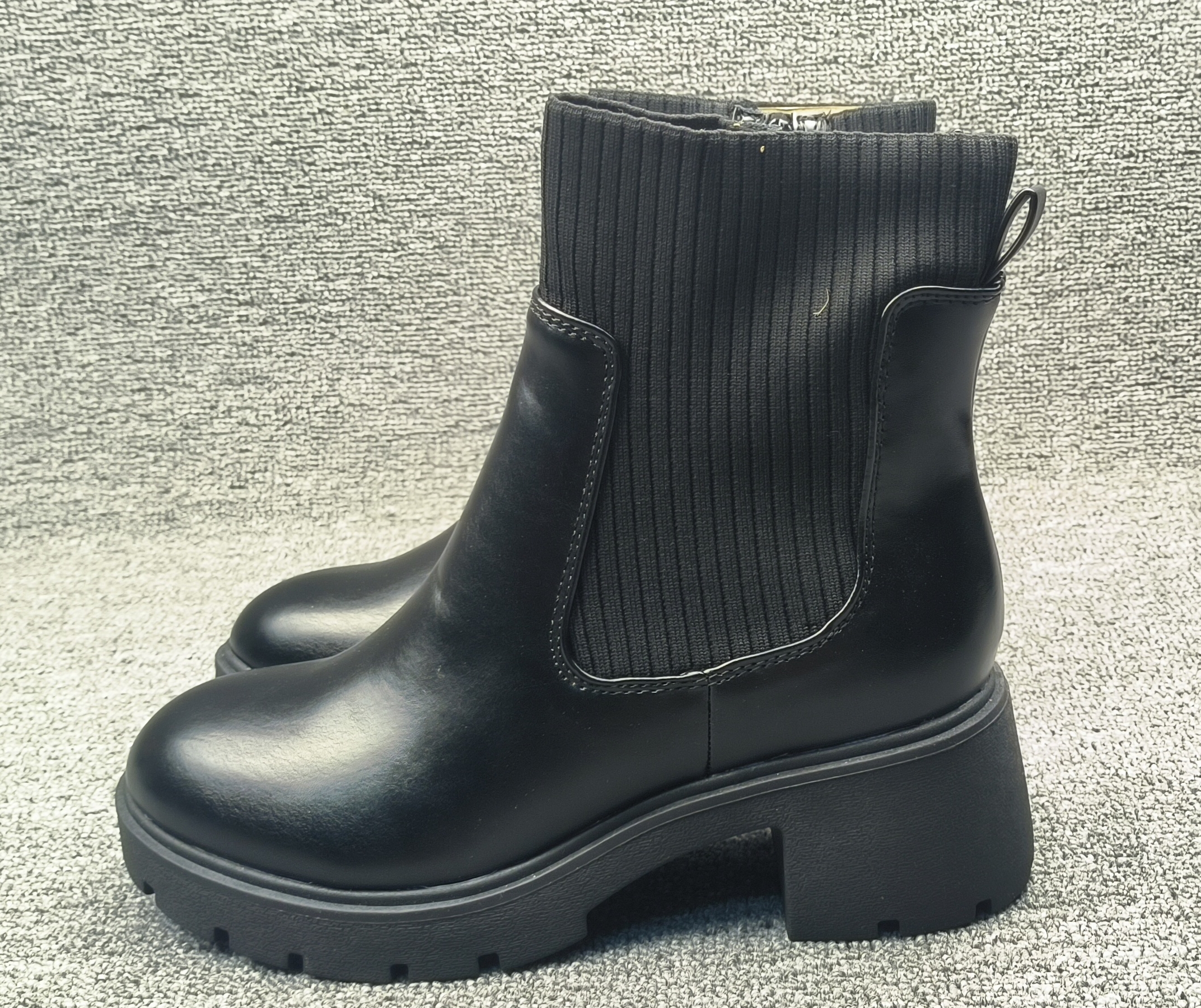 新 自留爆款 美原单大码 圆头纯色粗高跟弹力烟筒侧拉链时尚短靴