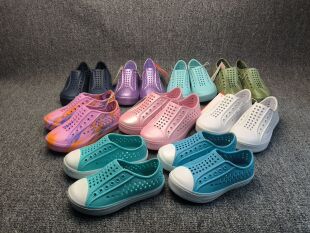 美国纯原尾 夏季男女小中大童洞洞鞋防滑软底镂空涉水外穿沙滩鞋