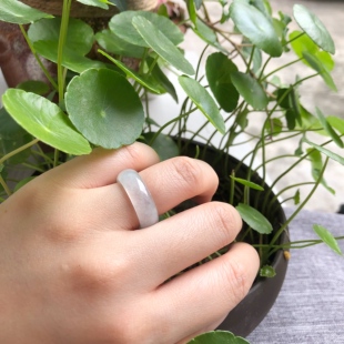 角饰原创设计新品缅甸翡翠A货高冰木那雪花棉戒指老坑起光钢位足