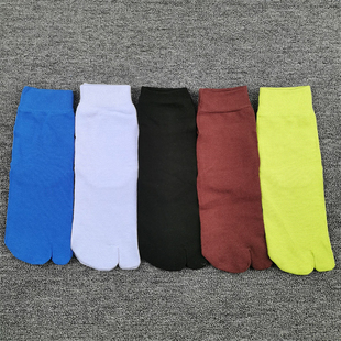 出口日单二指袜子女中筒纯棉冬季纯色分脚趾袜吸汗人字拖木屐袜女