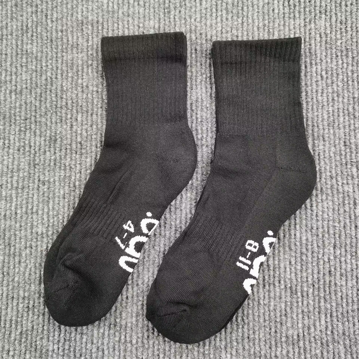 中大童毛巾底纯棉袜子冬季保暖运动吸汗中筒袜纯黑色百搭男女童袜