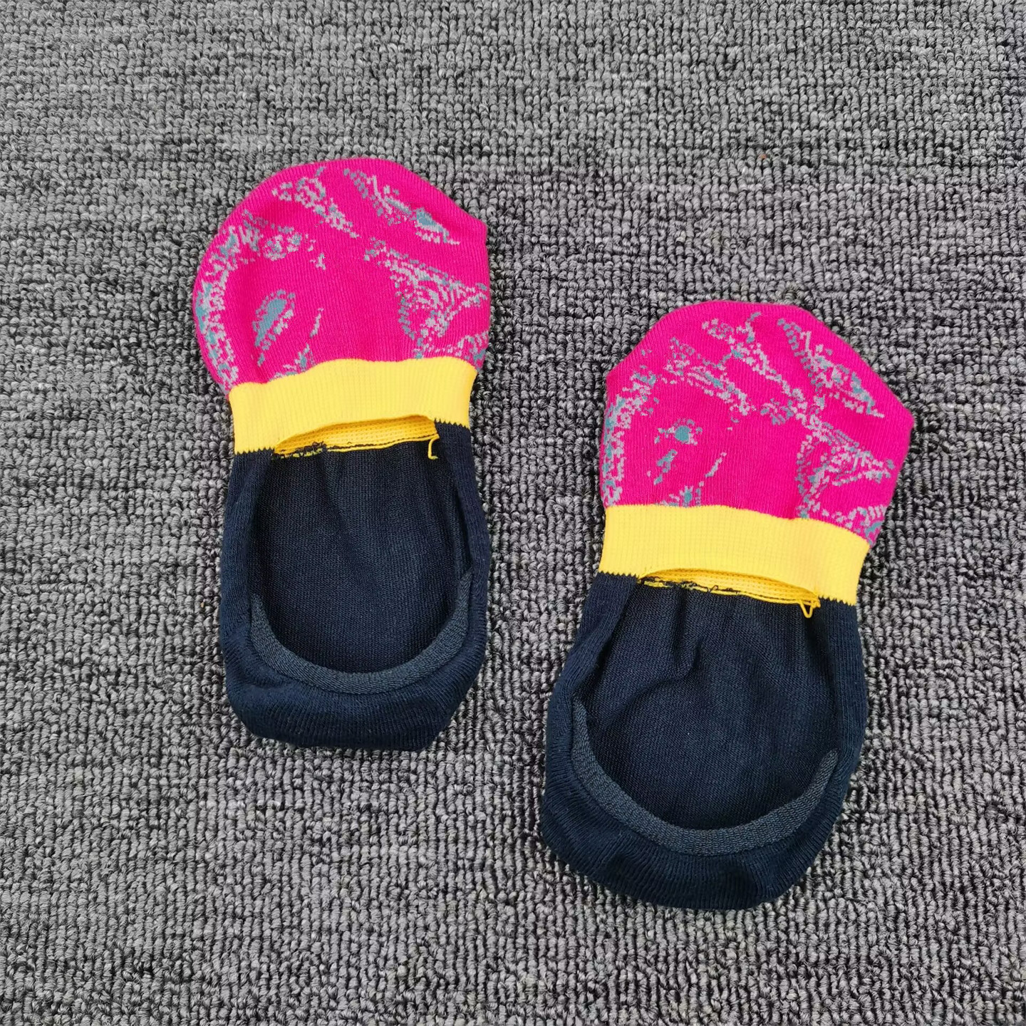 拼色个性隐形袜子女夏季薄款纯棉袜硅胶防滑浅口船袜吸汗时尚女袜