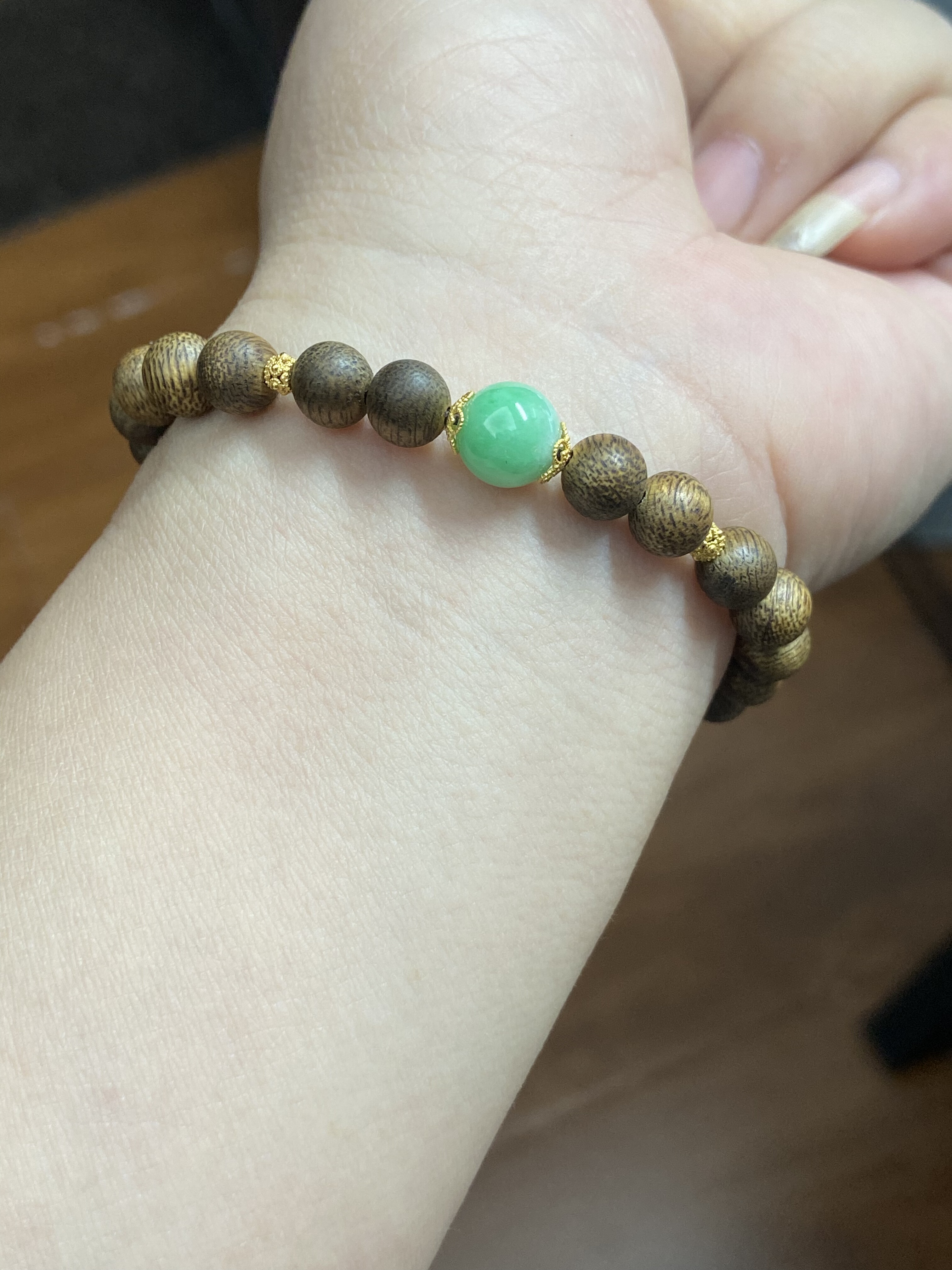18K金搭配缅甸天然翡翠珠子檀香木手串
