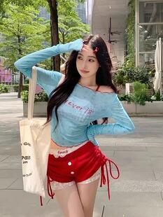 漏肩辣妹薄款防晒长袖T恤女夏季新款修身显瘦美式性感露肩短上衣