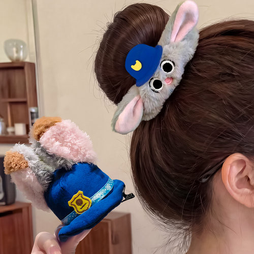 可爱兔子警官毛绒发圈女卡通百搭发饰侧边夹甜美cos发箍拍照道具