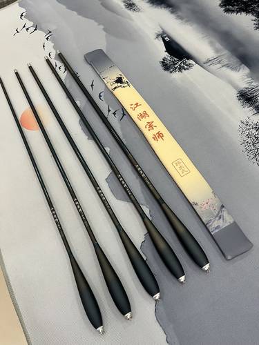 江湖宗师溪流竿溪钓石斑鱼碳素短节竿70厘米超轻细葫芦把37调偏46