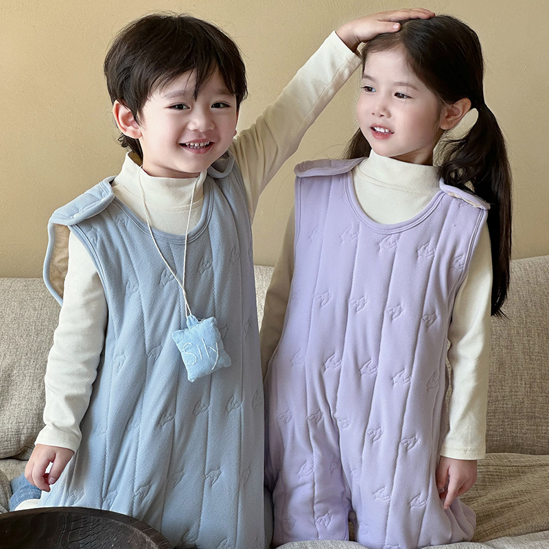 儿童夹棉睡袋加厚秋冬男女宝宝家居爬服保暖羊毛蚕丝无骨连体睡衣