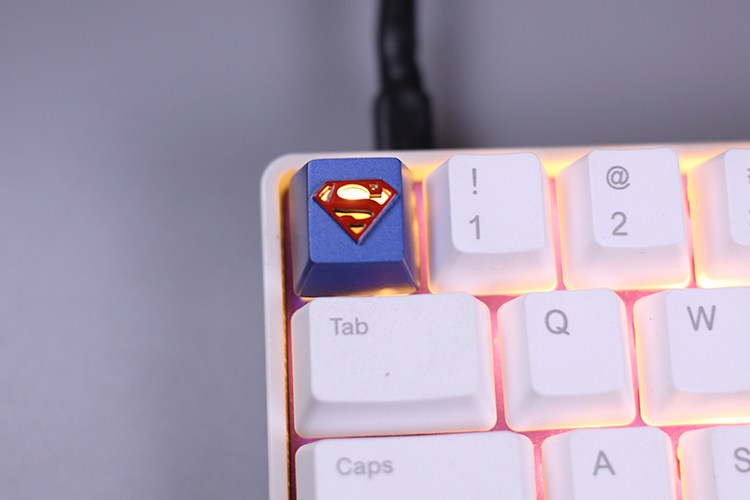 PG外设DC超人键帽超漫画雄机械键盘树脂浮雕个性炫酷金属质感,电脑硬件/显示器/电脑周边,键帽,淘宝优惠券,粉丝福利购,淘宝优惠卷