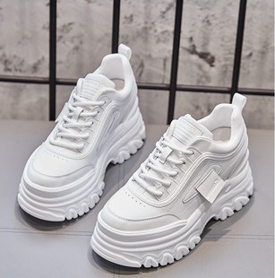 松糕坡跟厚底休闲春运动鞋隐形内增高真皮百搭韩版单女鞋跟高10CM