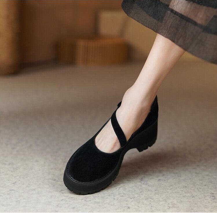 春金丝绒高坡跟厚底斜扣圆头单鞋隐形内增高真皮浅口女鞋跟高11cm