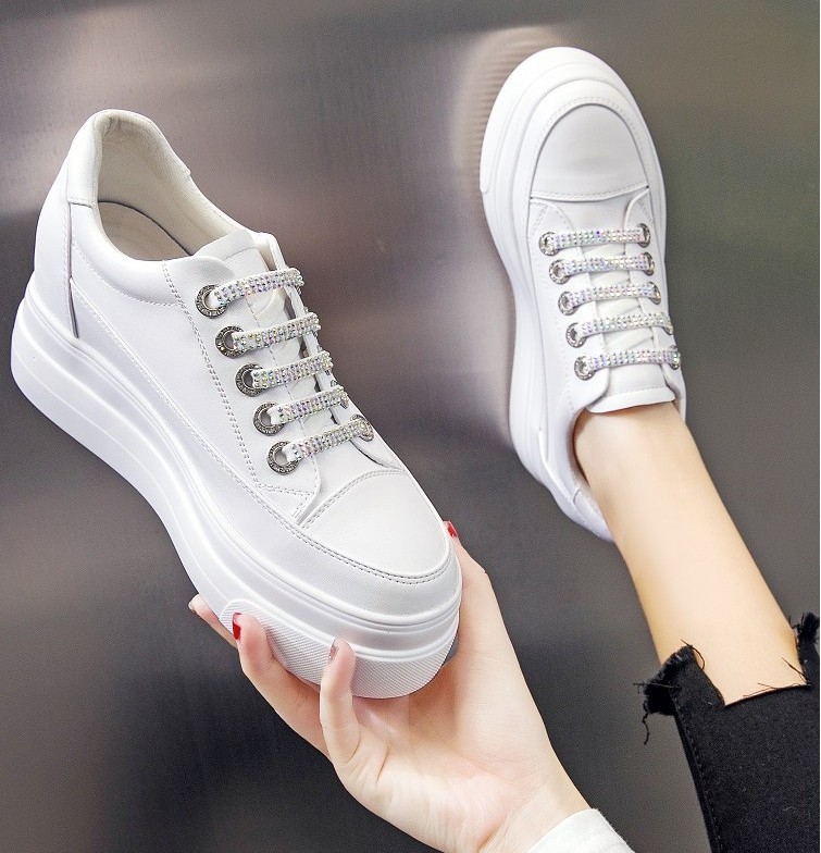 10CM内增高真皮百搭小白女靴