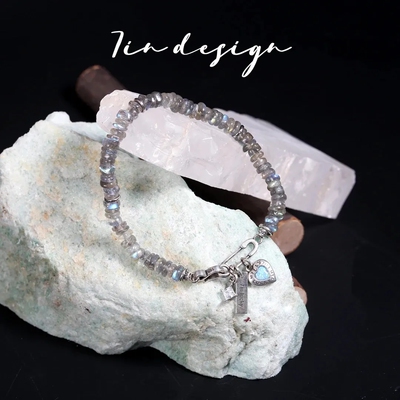 7in【星河】原创小众精致月光石手串设计感s925纯银别针爱心手链