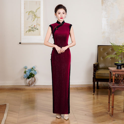 酒红色复古旗袍2026新款女年轻款高端气质妈妈婚宴礼服长款连衣裙