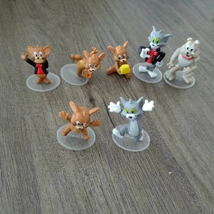 TOM and JERRY汤姆猫和杰瑞老鼠正版手办公仔蛋糕芝士老鼠玩具