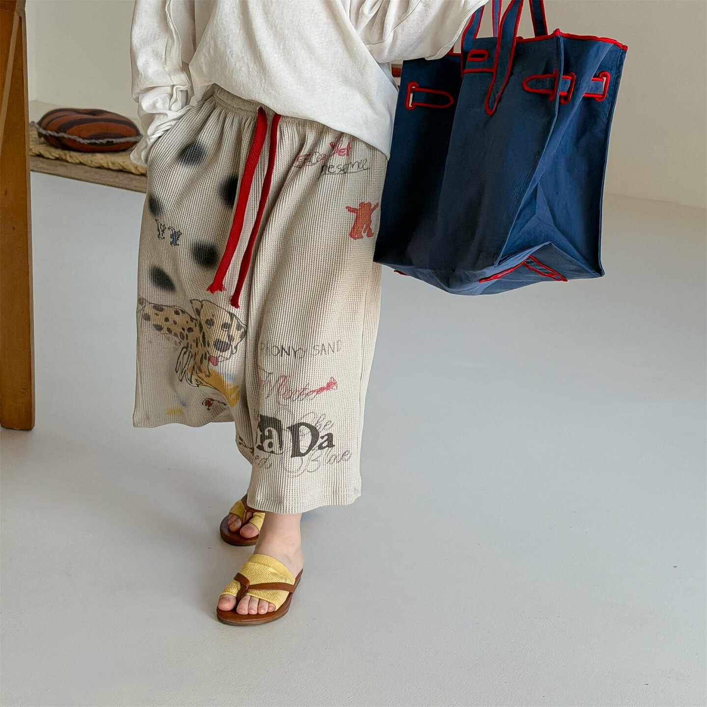 中小童时尚可爱华夫格七分哈伦裤