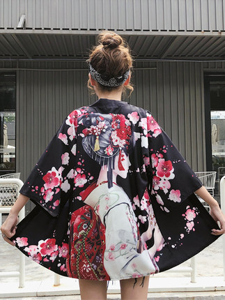 街头旅游文艺个性披肩外套薄款改良汉服披风宽松潮流七分袖防晒衣