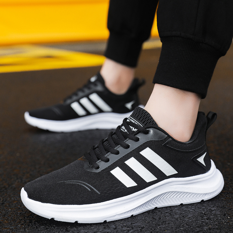 春秋季透气运动跑步鞋爆款百搭