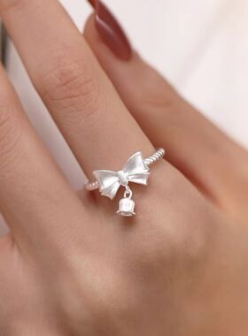 在逃公主蝴蝶结铃兰戒指女镀925银小众设计级感气质甜美花朵指