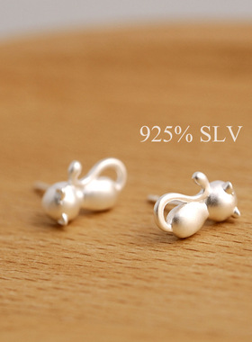 s925银饰品 原创磨砂背面小猫咪耳钉女 纯银可爱韩版时尚百搭耳钉