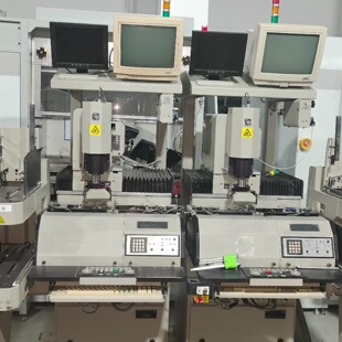 OE360铝线机，功能正常，轻微使用痕迹，成色还可以。半导体—议