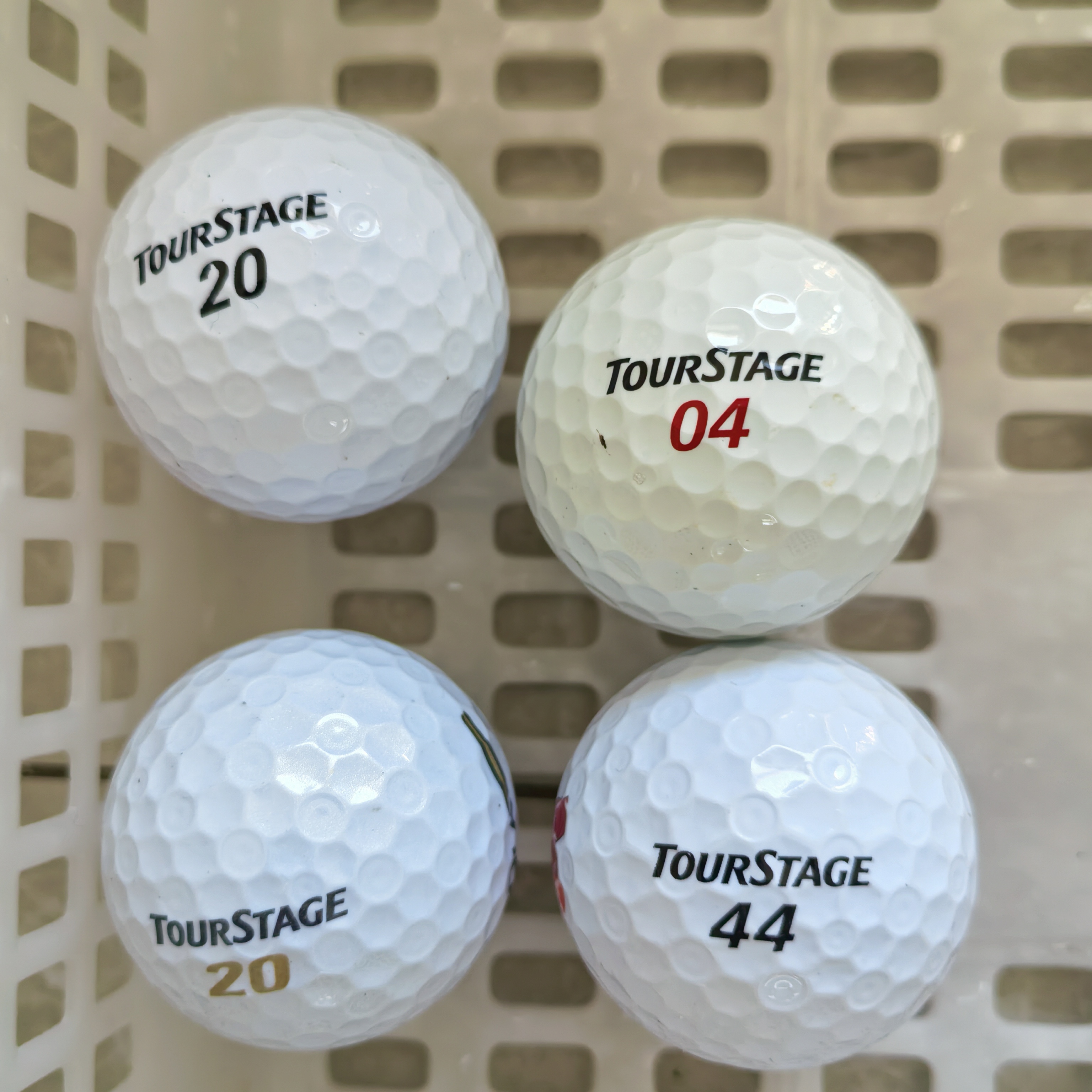 高尔夫球TOURSTAGE三四层球二手高尔夫球下场练习用高尔夫二手球