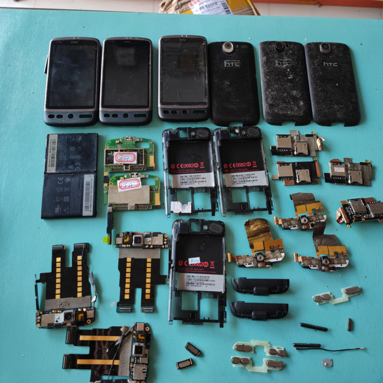 适用于 HTC G7 99200 屏幕 主板 电池 后框 后盖 卡槽 按键 排线图片