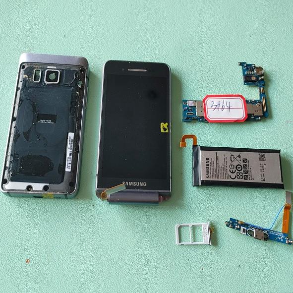 适用于 三星 W2016 主板 屏幕 尾插排线 后框   电池 卡托