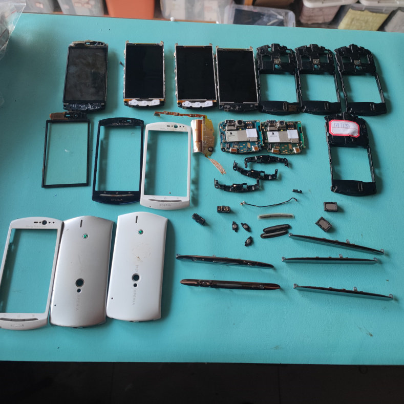 适用于 索尼爱立信 MT15i 屏幕 主板 前框 后框 后盖 听筒 喇叭