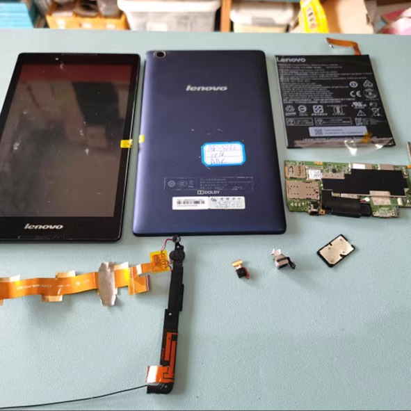 适用于 联想TAB2 A8-50LC 屏幕 主板   电池  连接排线  像头卡托