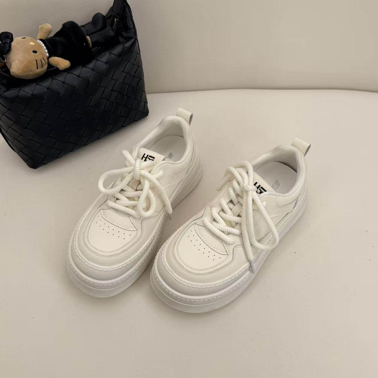 H55女鞋生椰奶盖2026新款欧包时尚简约休闲板百搭鞋厚底大白鞋,女鞋,时尚休闲鞋,淘宝优惠券,粉丝福利购,淘宝优惠卷