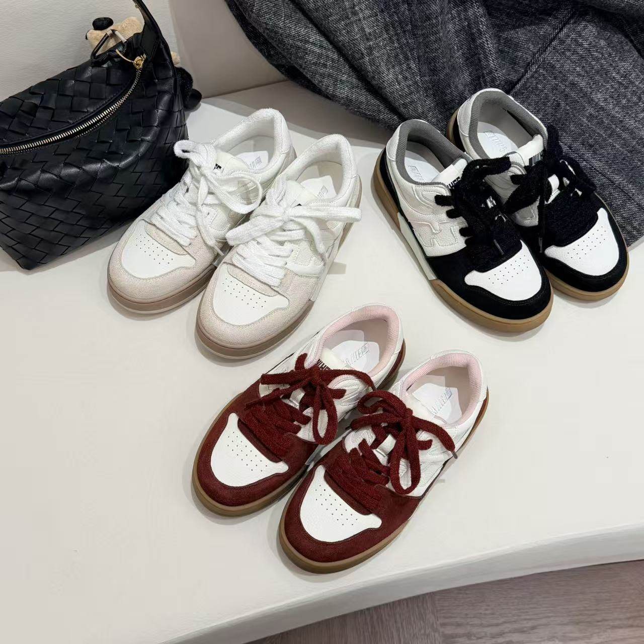 H55女鞋浆果红2026新款系带拼色低帮休闲百搭简约复古奶油板鞋,女鞋,时尚休闲鞋,淘宝优惠券,粉丝福利购,淘宝优惠卷