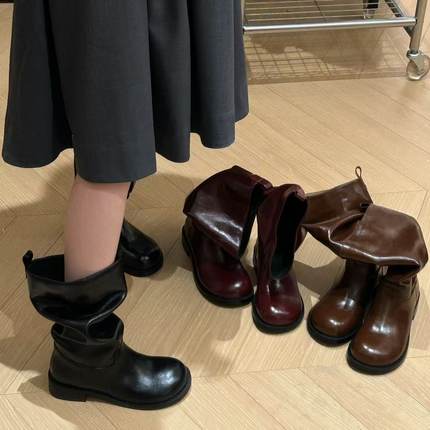 H55女鞋波尔多之心2025新款超火英伦风褶皱中筒复古娃娃头皱皱靴