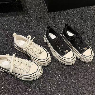 H55女鞋极简主义2026年春季新款休闲百搭皮面复古厚底增高板鞋女