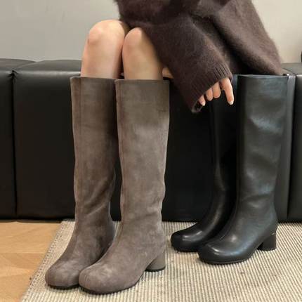 H55女鞋别样2025冬季新款极简百搭复古高筒靴圆头小高跟直筒靴