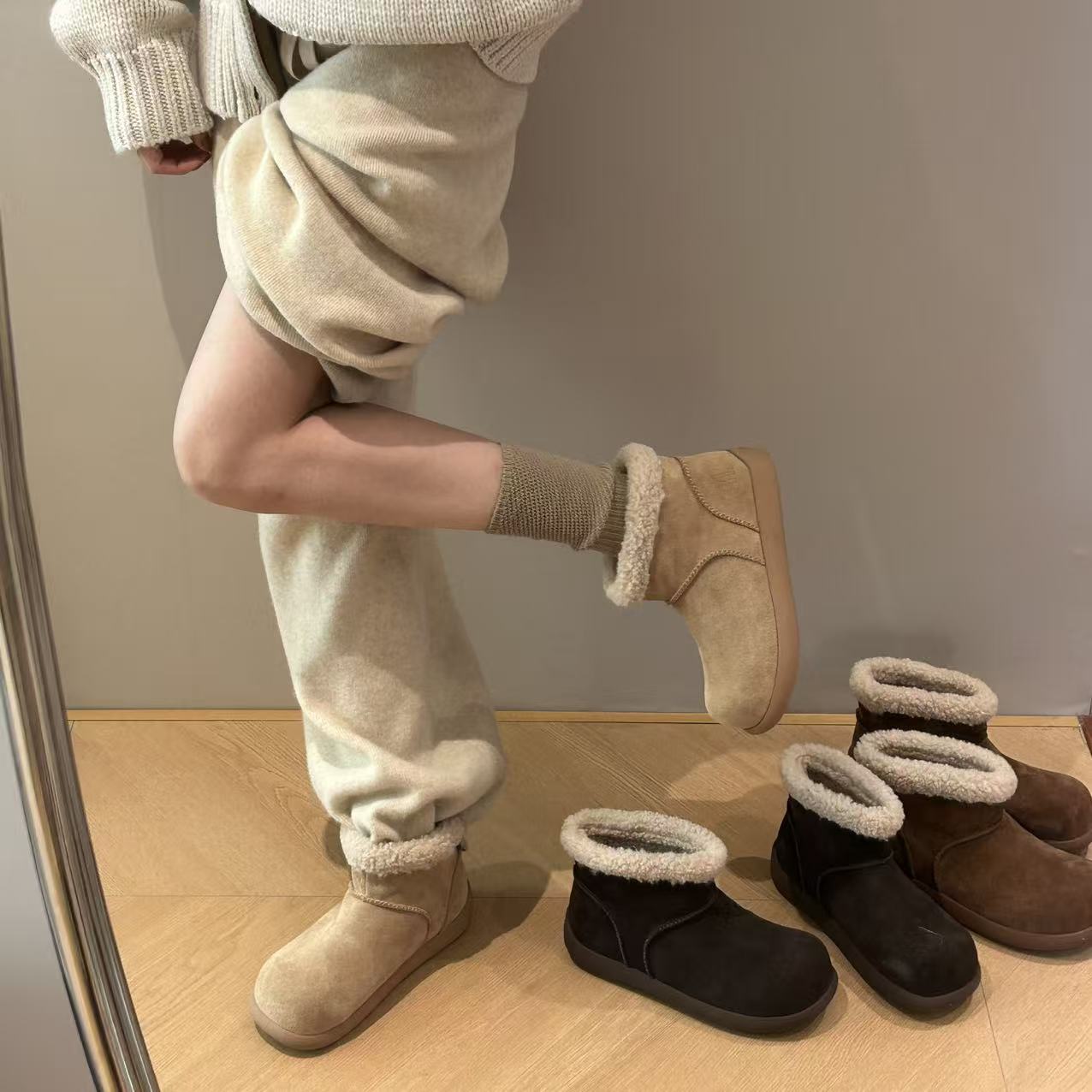 H55女鞋卷毛泰迪2025新款冬季保暖加绒短筒雪地靴休闲百搭面包鞋