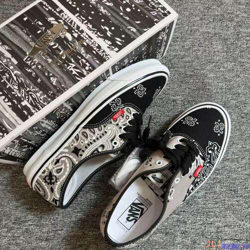 范斯vans vault x bedwin联名黑色腰果花低帮帆布鞋VN0A5FBDBMW