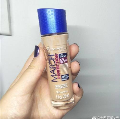 Rimmel粉底液价格 Rimmel粉底液图片 星期三