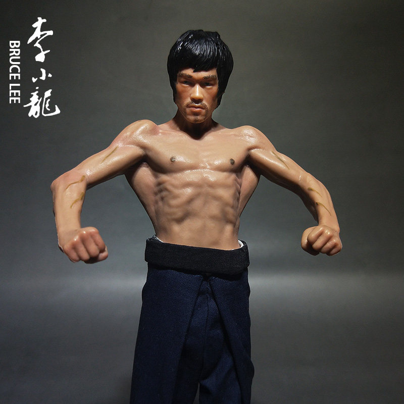 优质版李小龙蝙蝠肌摆件人偶模型全身雕像布衣裤子盒装礼物手办