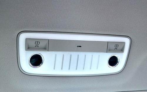 奔驰后排阅读灯CLS350E180