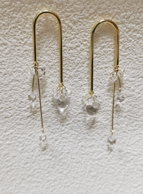 日系ins风清新晶莹滴透雨滴水滴感对称流苏仙女款气质耳饰