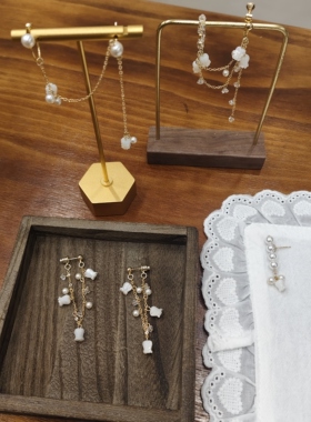 kari show小众手作ins风日杂感日网同款温柔铃兰流耳骨夹耳饰